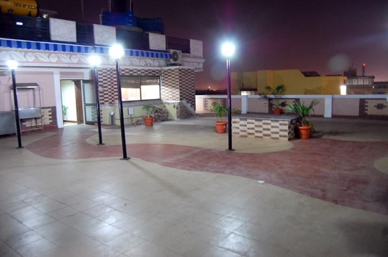 Hotel Amit International Bhilai Exterior foto